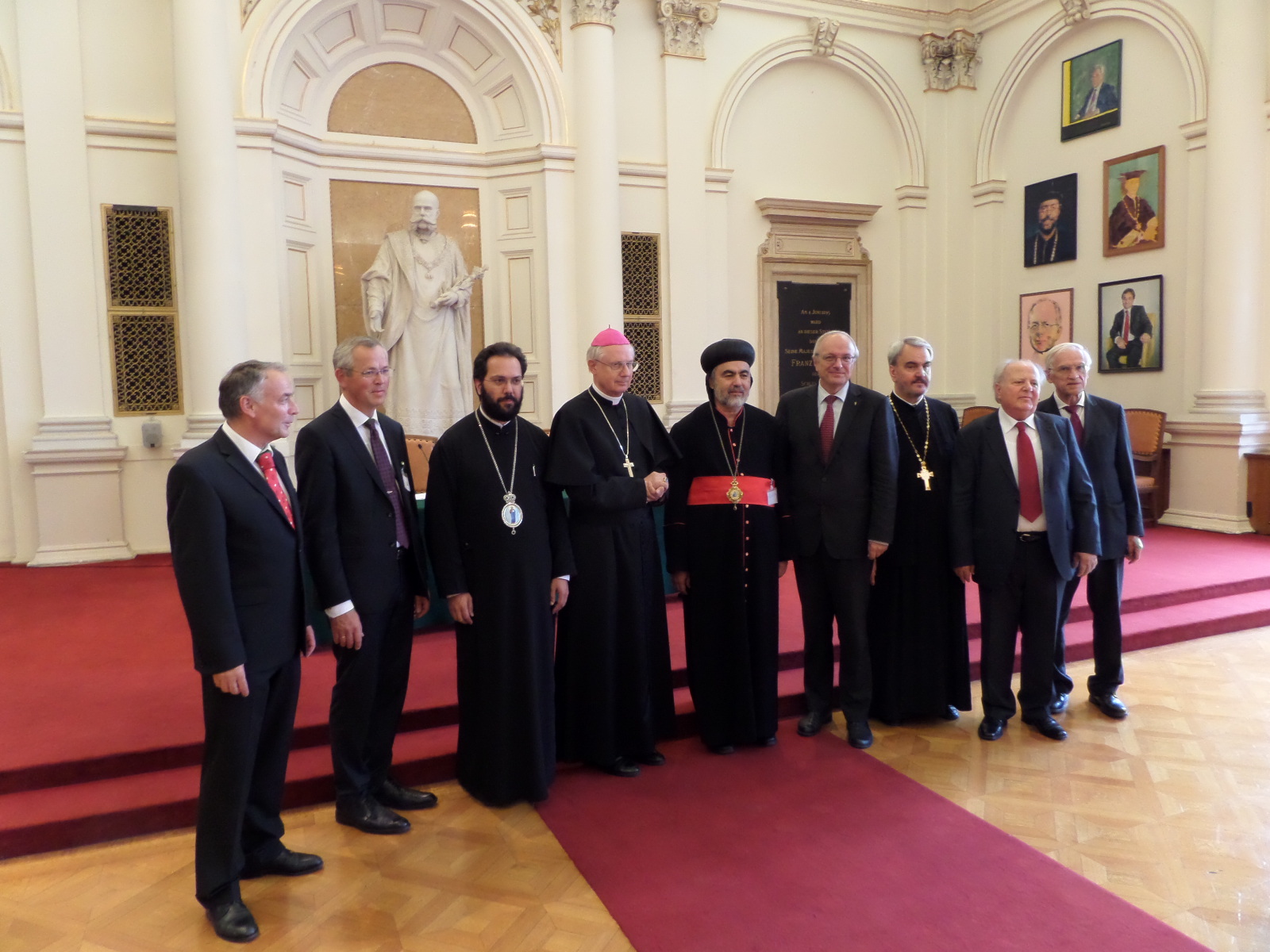 Ökumene: Dialog zwischen den Kirchen ist unersetzlich