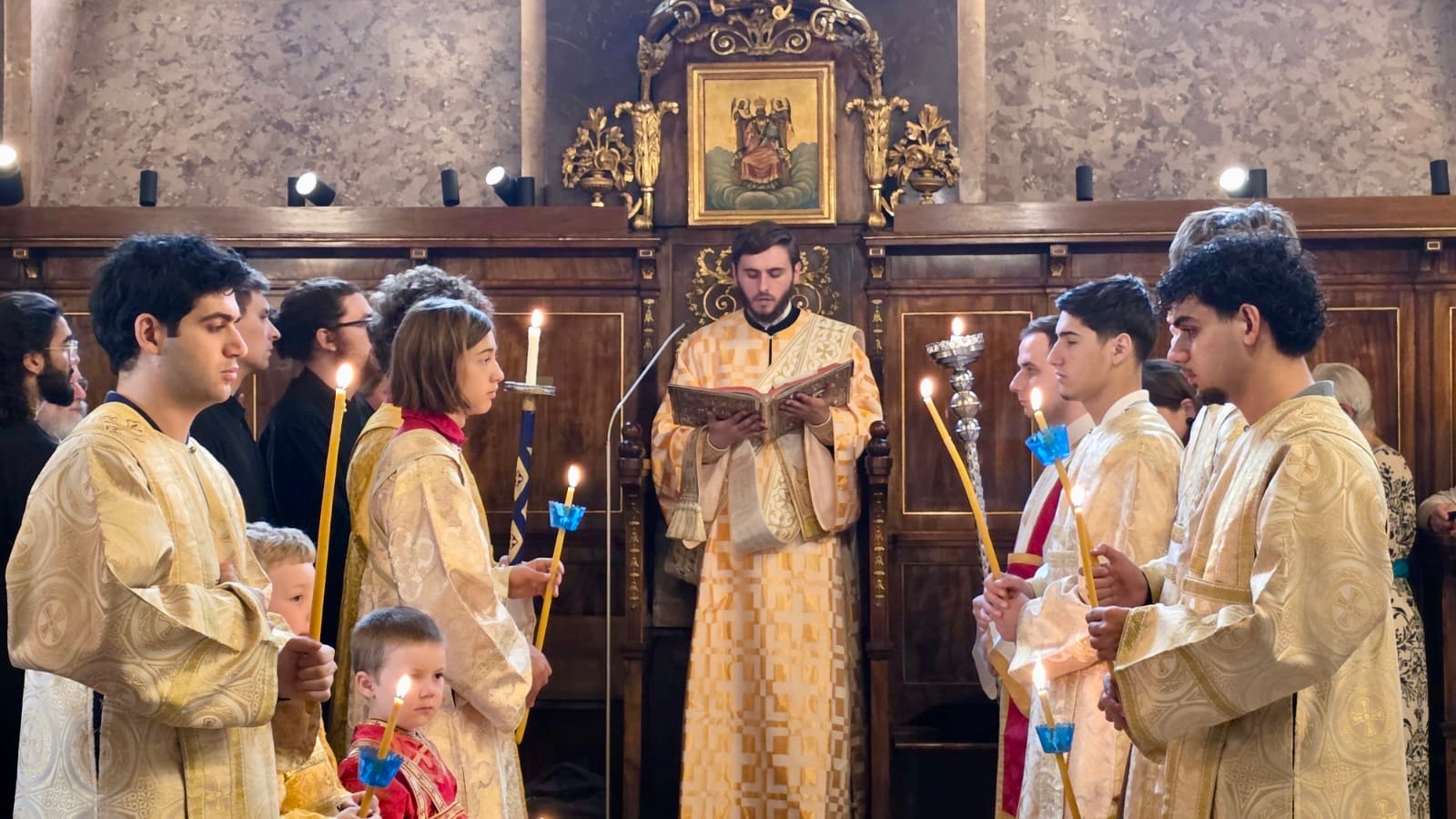 Sonntag nach der Erhöhung des Kostbaren und Lebensspendenden Kreuzes in der Kirche des Heiligen Georg in Wien