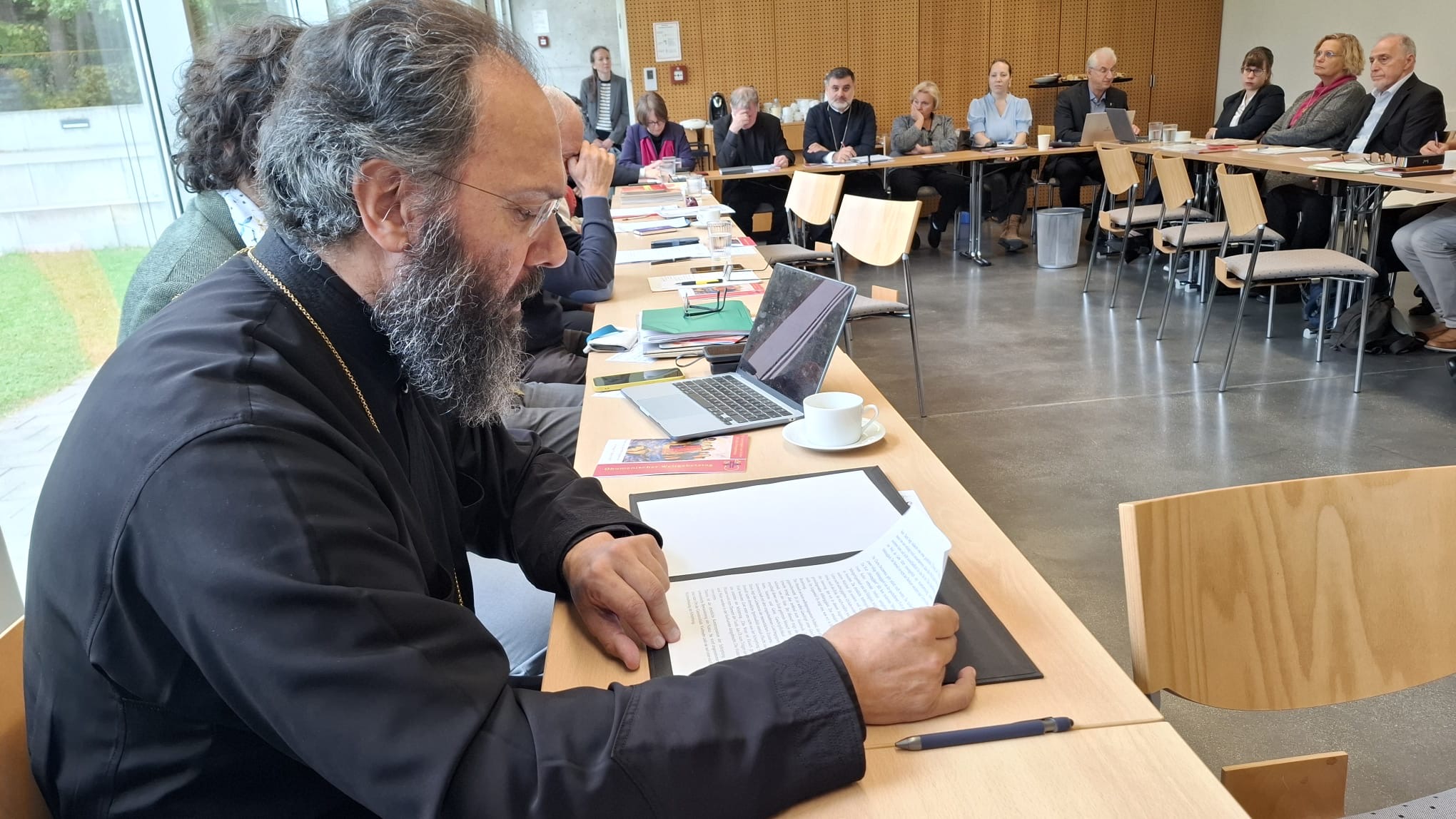 Ὁ Κόσμος ὡς Δωρεά: Ἀπὸ τὴν οἰκειοποίηση στὴν εὐχαριστιακὴ θεωρία τῆς κτίσεως