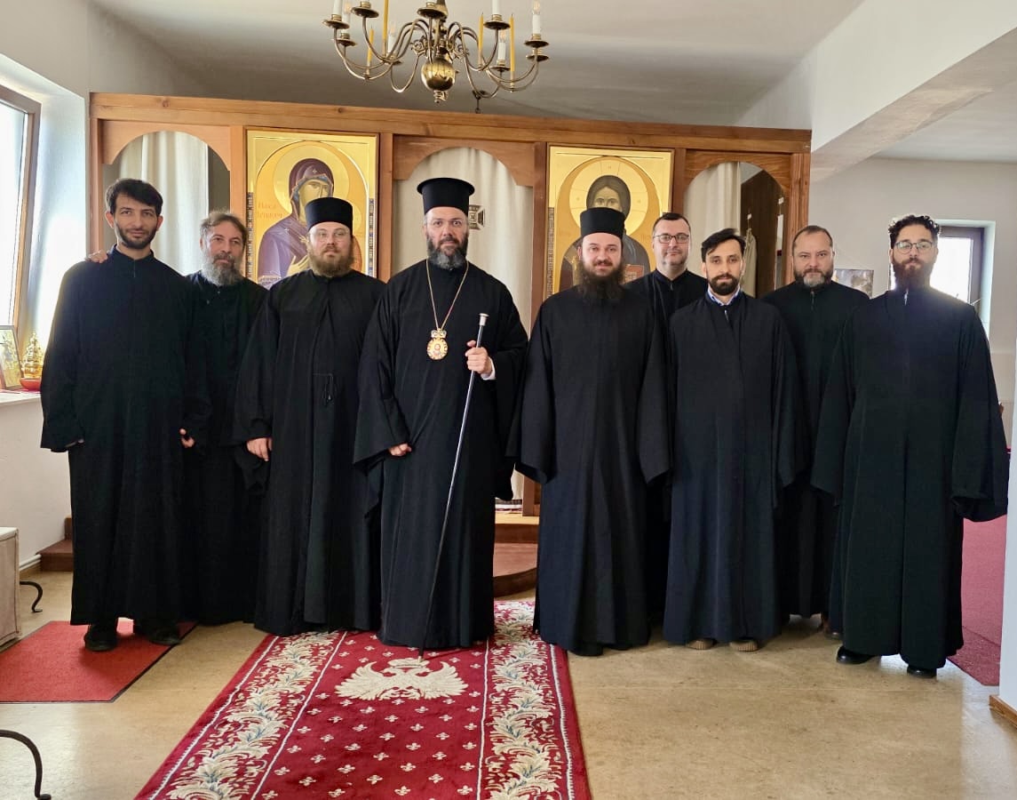 Erzbischöfliche Göttliche Liturgie zum Patronatsfest der Pfarrgemeinde der heiligen Paraskeva von Epivates in Wiener Neustadt